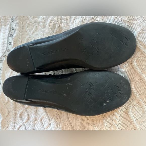 Naturalizer Black Leather Ankle Boots Women’s Size 8 Narrow - Picture 6 of 13
